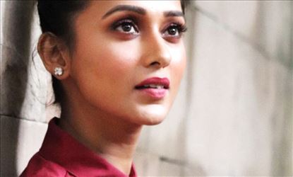 ‘ড্রিম প্রজেক্ট’ নিয়ে ফিরছেন মিমি